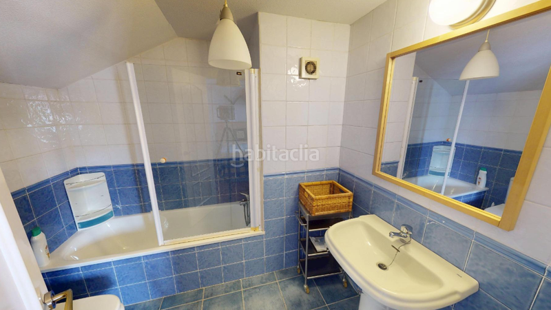 Foto 67f163c2-0b04-4c4b-9c43-cba7df35c2fe. Casa amb calefacció a Albufereta Alicante