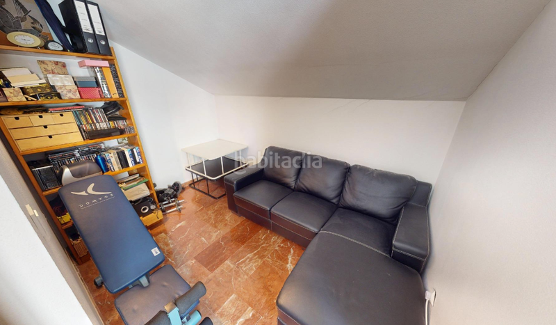 Foto cad7f179-6041-43ba-b037-76b5eea8f033. Casa amb calefacció a Albufereta Alicante