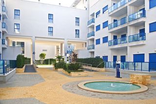 Apartamento en Agua Amarga - Urbanova. Se vende apartamento de 1 dormitorio en urbanización alicante hi