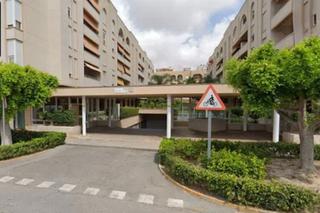 Flat in Centro. Magnífico piso de 3 dormitorios con terraza y plaza de garaje en