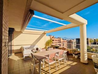 Pis en Cabo de las Huertas. tico luminoso con dos terrazas grandes en playa de san juan  al