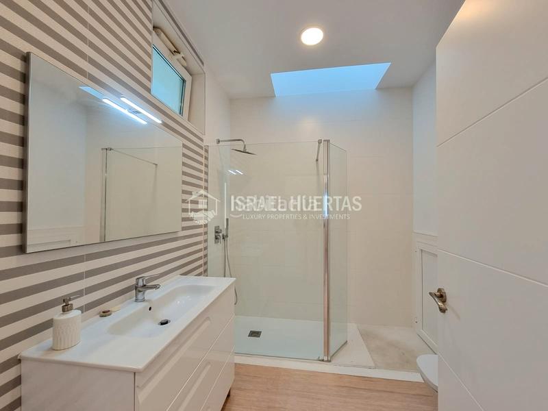 Foto 4e3ac088-ea72-46f8-9ef7-74f3d554796c. Casa amb calefacció aparcament piscina a Chaparil - Torrecilla - Punta Lara Nerja