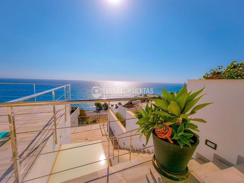 Foto 5e007155-7b90-4623-bc48-f2e4787ea5fe. Casa amb calefacció aparcament piscina a Chaparil - Torrecilla - Punta Lara Nerja