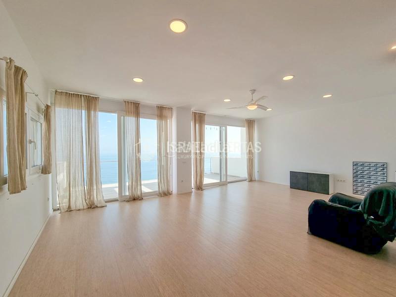 Foto 6842a7d1-9d2e-4965-bf75-b2c374b10a0d. Casa amb calefacció aparcament piscina a Chaparil - Torrecilla - Punta Lara Nerja