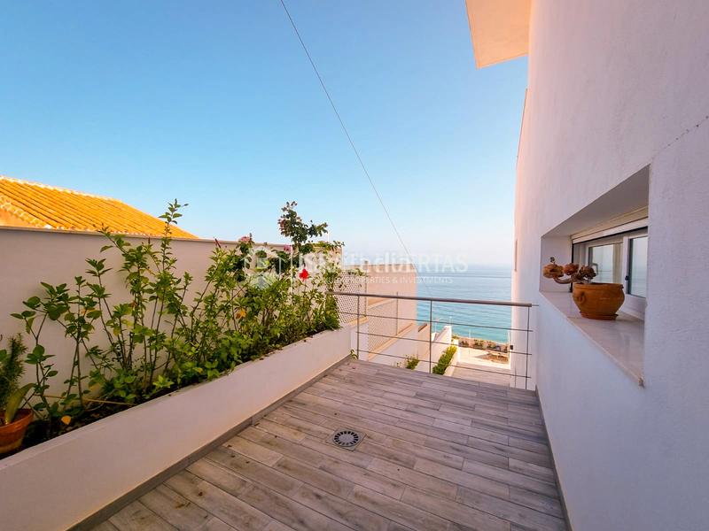 Foto 80d079b4-3572-4ac3-a54f-acf1003cfc04. Casa amb calefacció aparcament piscina a Chaparil - Torrecilla - Punta Lara Nerja