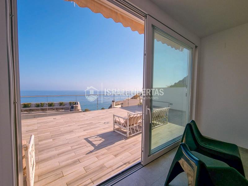 Foto c5ff7616-386d-420a-bf85-cea5cb5b7c51. Casa amb calefacció aparcament piscina a Chaparil - Torrecilla - Punta Lara Nerja