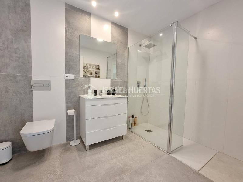 Foto cdc5fa6d-636f-45a9-a284-4e8d3f4a2508. Casa amb calefacció aparcament piscina a Chaparil - Torrecilla - Punta Lara Nerja