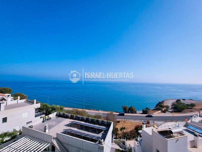 Foto e5fc620a-44d5-44d0-bfb2-fd501f8c923a. Casa amb calefacció aparcament piscina a Chaparil - Torrecilla - Punta Lara Nerja