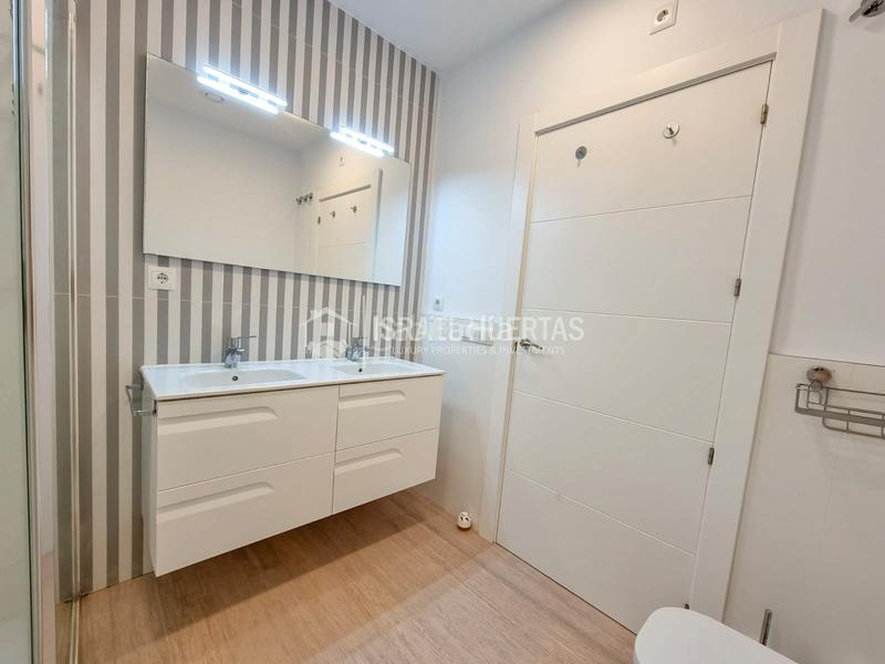 Foto f4809214-4b8d-4cda-ad92-7afdc79c0d0a. Casa amb calefacció aparcament piscina a Chaparil - Torrecilla - Punta Lara Nerja