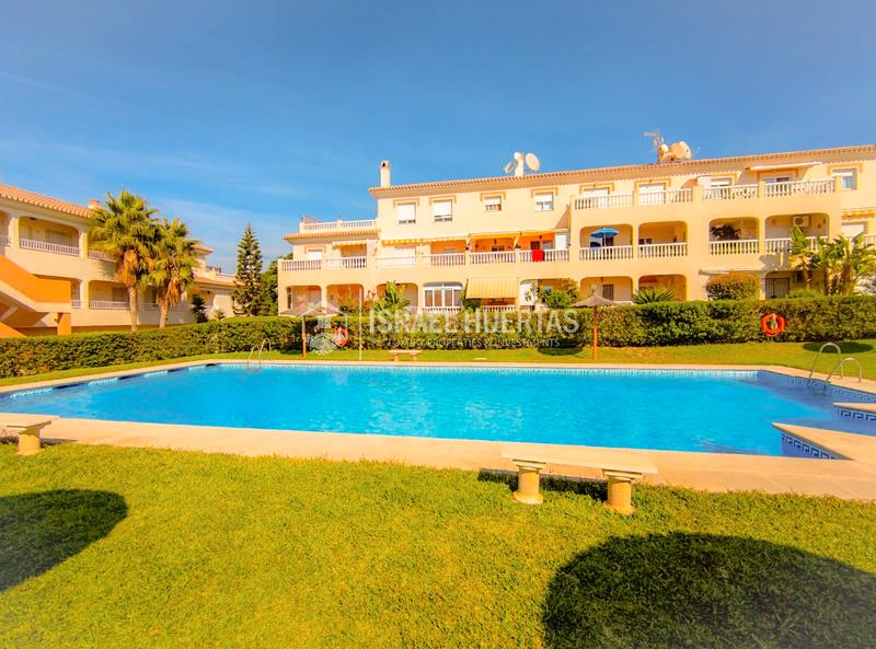 Foto 88ce5eee-41d1-4370-a7c1-356bb30c0357. Appartement dans calle brisamar 26 dans Torrox park Torrox