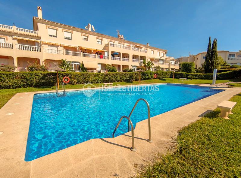 Foto ff07c88a-b787-4a69-83d3-ef31a95e79f9. Appartement dans calle brisamar 26 dans Torrox park Torrox