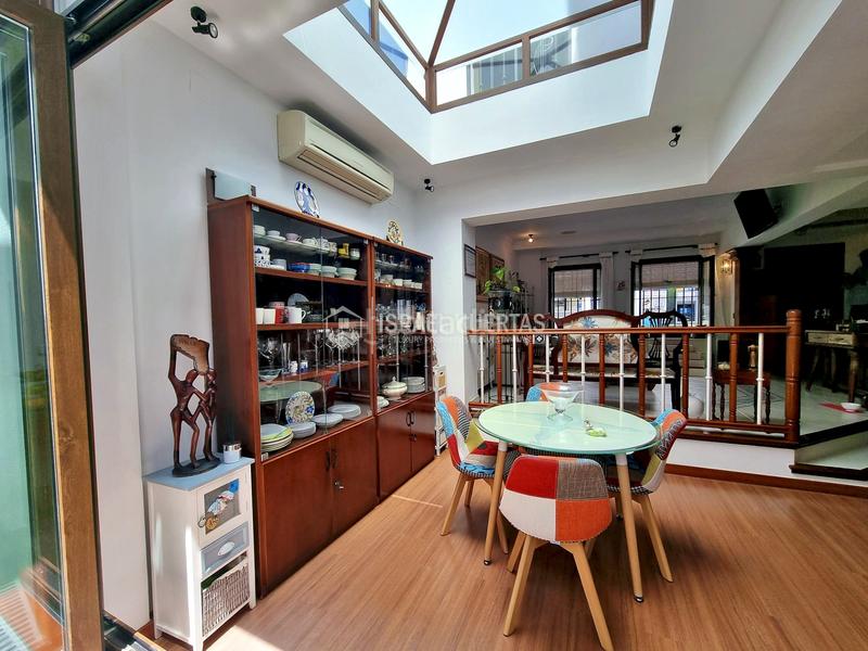 Foto 0e5f6244-6852-46ab-be18-c099dbba84fd. Casa aparellada a Centro Nerja