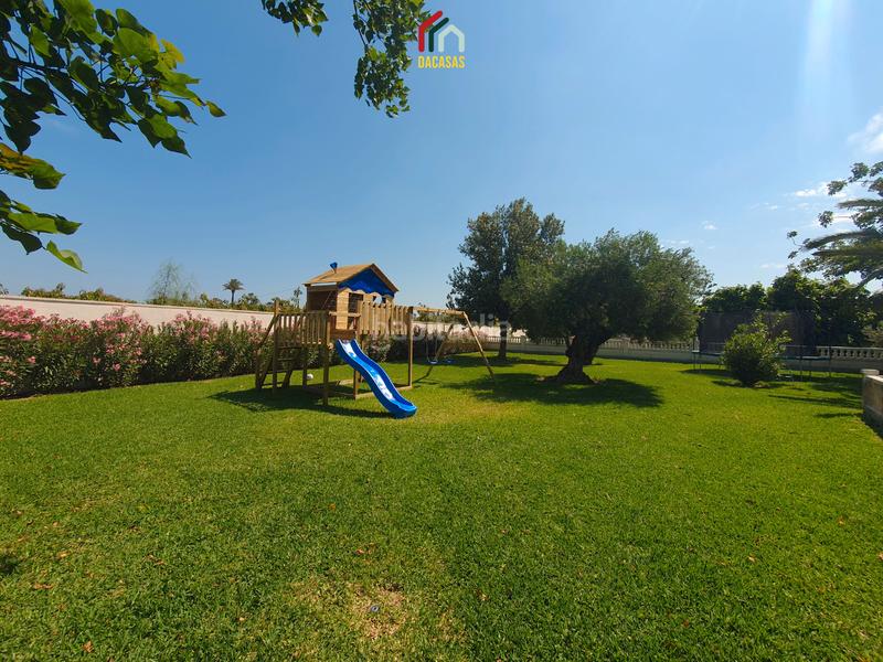 Foto a2b09966-cb0f-491e-a6f8-0fcf1b7462b6. Chalet con camino riscaldamento parcheggio piscina in Dénia