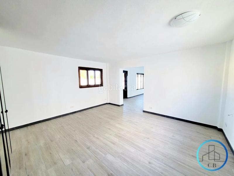 Foto 2395d9b9-8039-4dc7-ac2b-aa16655edf3a. Chalet mit pool in Callao Salvaje - Playa Paraíso Adeje