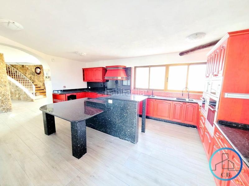 Foto 3a7b62d2-8355-468c-ad3e-a60bc5dd0f8a. Chalet mit pool in Callao Salvaje - Playa Paraíso Adeje