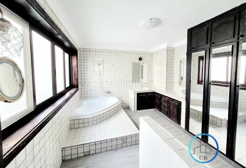 Foto e84f3f04-2358-46a0-be8b-265c551ff62a. Chalet mit pool in Callao Salvaje - Playa Paraíso Adeje