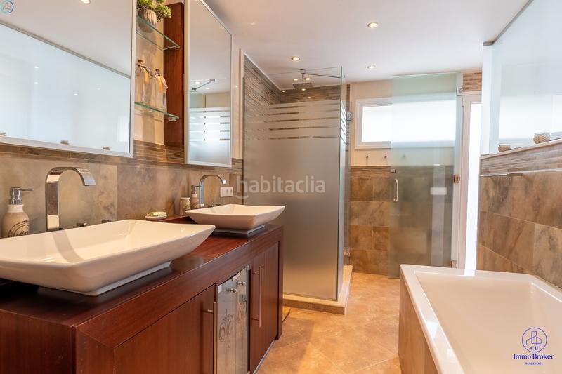 Foto b032b2ee-88aa-4f29-a487-583e801ef147. Chalet in Playa Fañabé Alto Adeje