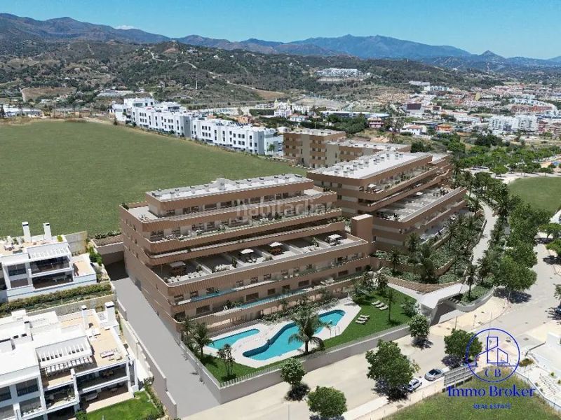 Foto eb56b852-52ad-4eab-80aa-232ae37b4f4f. Pis amb calefacció piscina a Huerta Nueva Estepona
