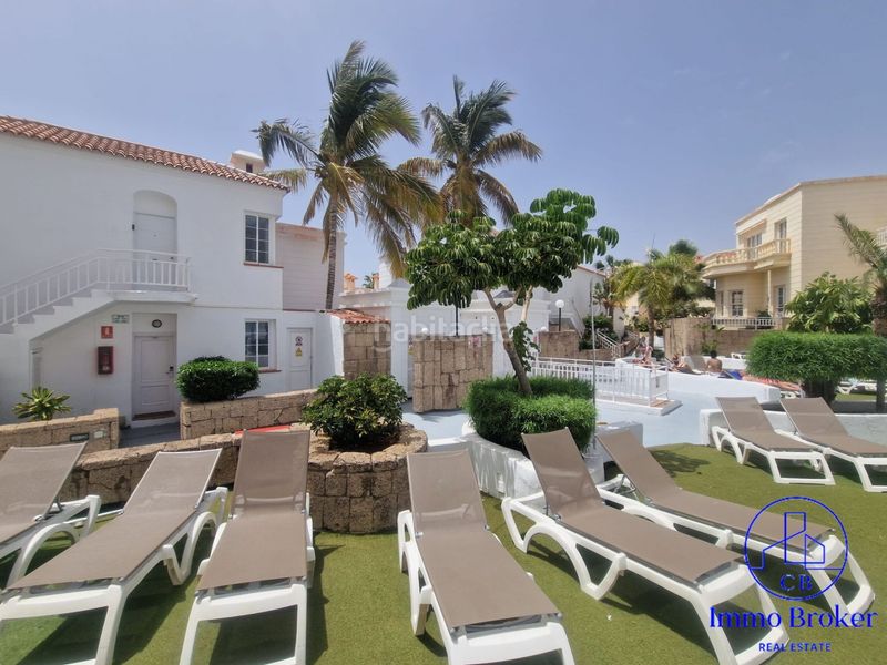 Foto 55a6d339-cabd-4664-b69e-1797c280b69d. Pis amb piscina a Playa de Fañabé Adeje