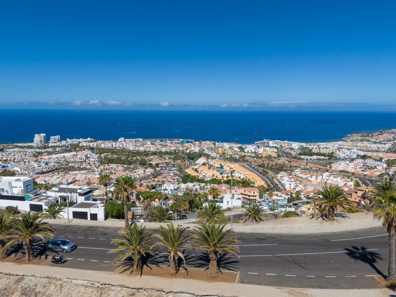 Foto b8b2ffe8-8c76-4a89-9373-628ab5e7bb75. Terreny residencial a San Eugenio Alto Adeje