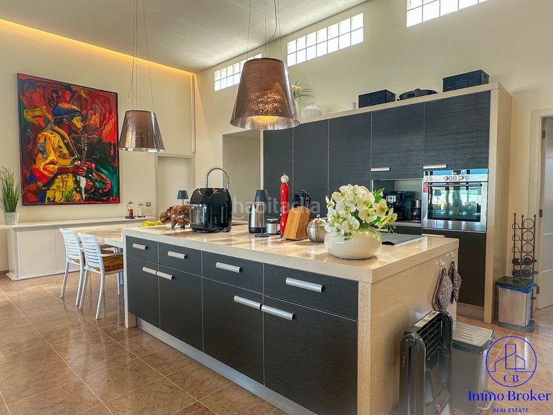 Foto 139607cf-196a-4af0-b793-2183eb3a7cf3. Xalet amb aparcament a Palm - Mar Arona