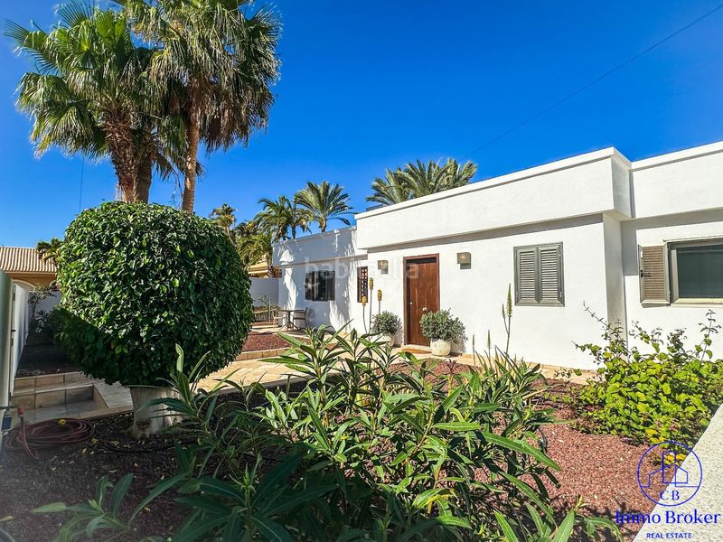 Foto 7d4c99e7-c6d6-4ea2-9f12-6189181d8894. Xalet amb aparcament a Palm - Mar Arona