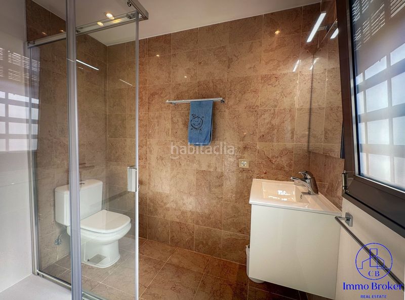 Foto 9f20a5be-6e7b-4539-acdd-a2e117f6a1ab. Xalet amb aparcament a Palm - Mar Arona