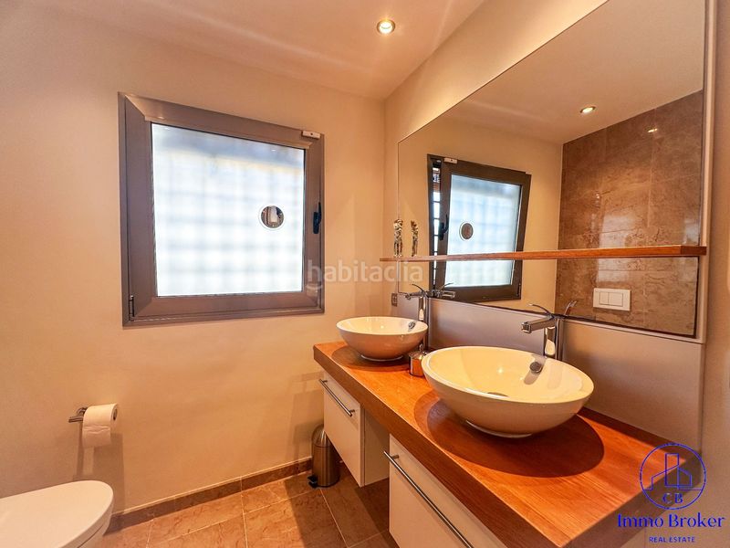 Foto dd6ff806-526b-4cbc-826b-023602225bc0. Xalet amb aparcament a Palm - Mar Arona