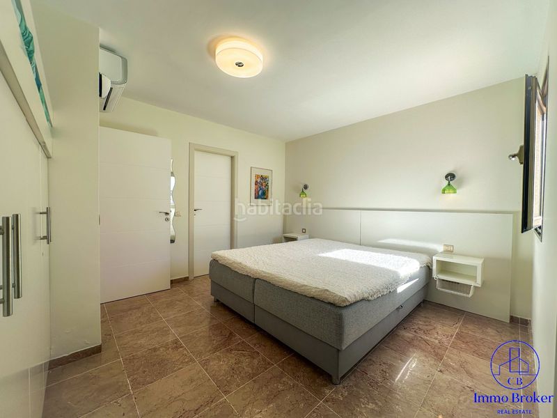 Foto f02b1806-b567-46ff-b3e3-d7b60b20b6b6. Xalet amb aparcament a Palm - Mar Arona