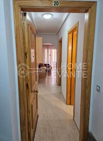 Foto bbe7011d-9f2a-4496-b947-0642af9852a9. Etagenwohnung mit heizung pool in Zona Playa del Cura Torrevieja