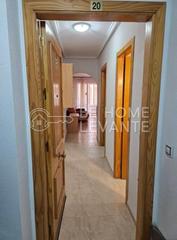 Etagenwohnung in Zona Playa del Cura