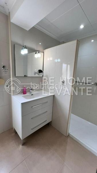 Foto 3ba3b06a-c874-4f86-b576-5038dd0bc202. Piso en Nou Alacant Alicante