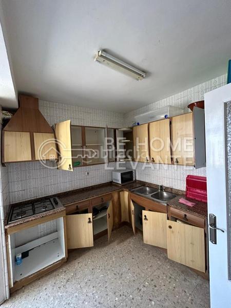 Foto 0ef76f6d-1014-4e79-9701-0e3779d4e9ce. Piso en Carolinas Bajas Alicante