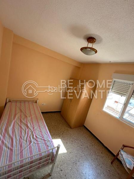 Foto 2a902f06-4629-419d-a7fb-a3e8027e7d9f. Piso en Carolinas Bajas Alicante