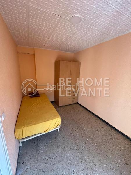 Foto 76555e26-2ced-4b0e-9047-ef2162a3057b. Piso en Carolinas Bajas Alicante