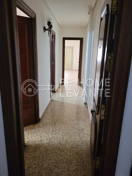 Foto 55cdcbe7-8c00-4247-b353-ed938356d27b. Piso en Carolinas Altas Alicante