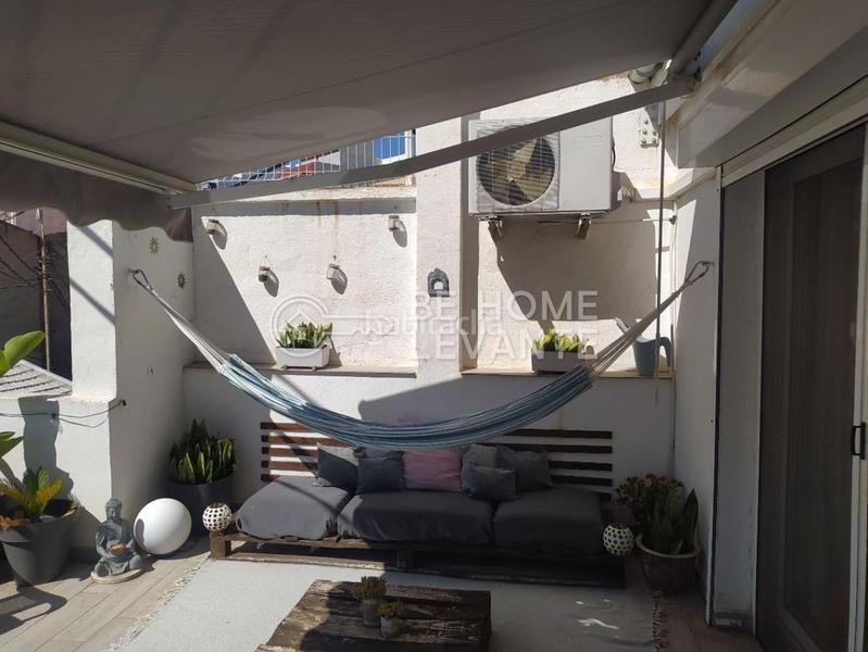 Foto f89ef025-66ba-4730-a83e-a9f416ec7ee0. Piso en Ensanche-Diputación Alicante