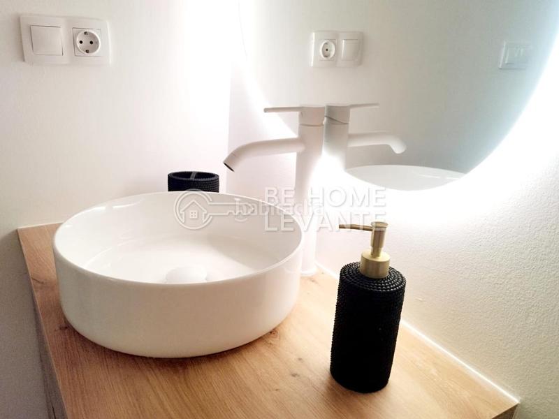 Foto debef5d5-d050-4b72-b99d-2d2aff39a0ab. Piso en San Blas Alicante