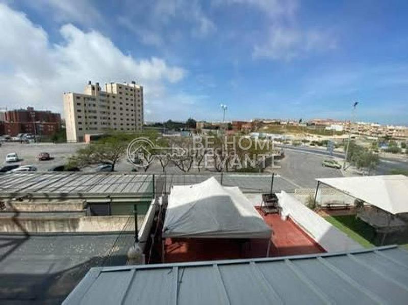 Foto 9e487071-c586-4864-8255-d391cdeaabe5. Etagenwohnung mit heizung in San Blas Alicante