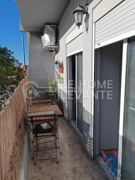 Foto f943f1c6-6a09-4a50-b73c-121cb73c2311. Etagenwohnung mit heizung in Los Ángeles Alicante