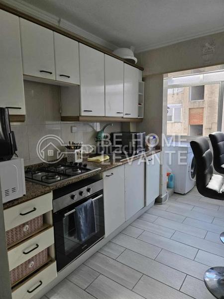 Foto 5dfd40e7-1bdf-4cb4-ae0f-d6d5a1c8ea84. Flat with heating in Colonia Requena Alicante