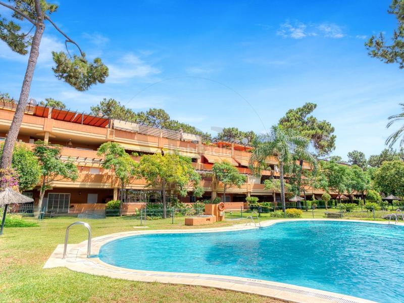 Foto 177bc9a1-c172-4e30-8d12-aa8a57ad6fcd. Apartament amb aparcament a Santa María Marbella