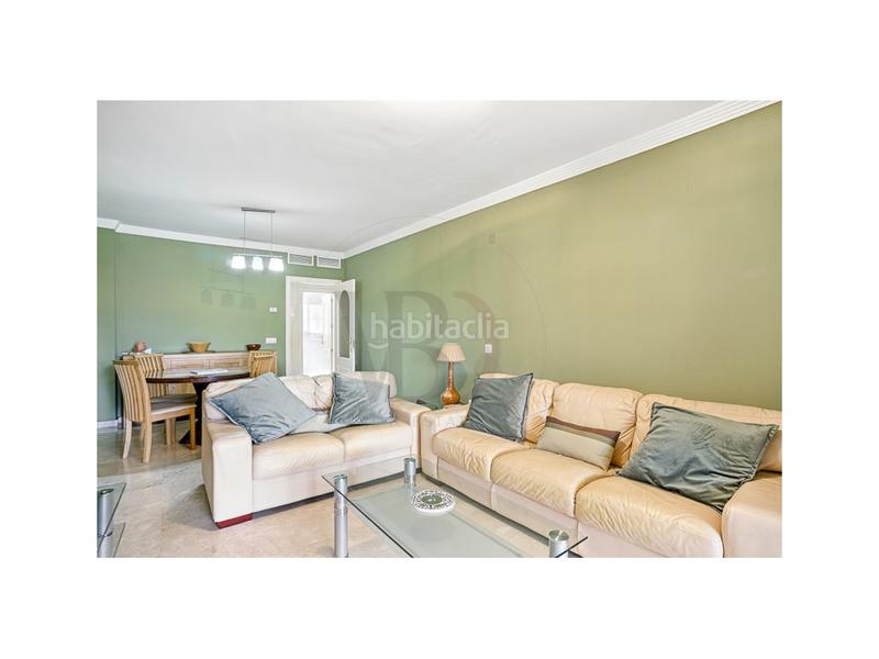 Foto 58e7455d-7770-49f6-87dd-18c88824adad. Apartament amb aparcament a Santa María Marbella