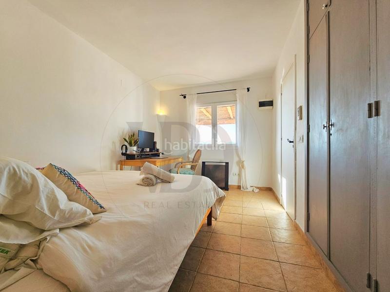 Foto 9078a1c1-a485-4b21-a813-39356299c1af. Miete haus in Sant Antoni de Portmany