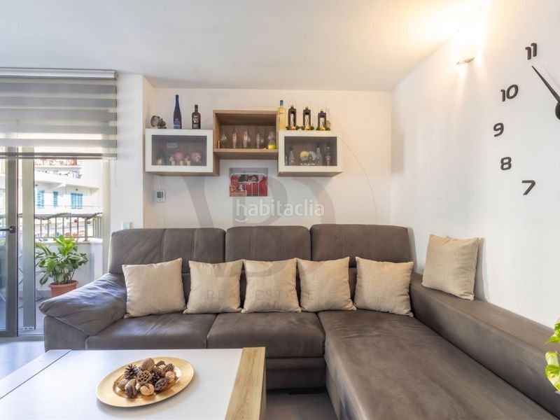Foto 377ae6fe-56dc-4431-be61-1a247967ccf6. Apartament amb aparcament a Sant Antoni de Portmany
