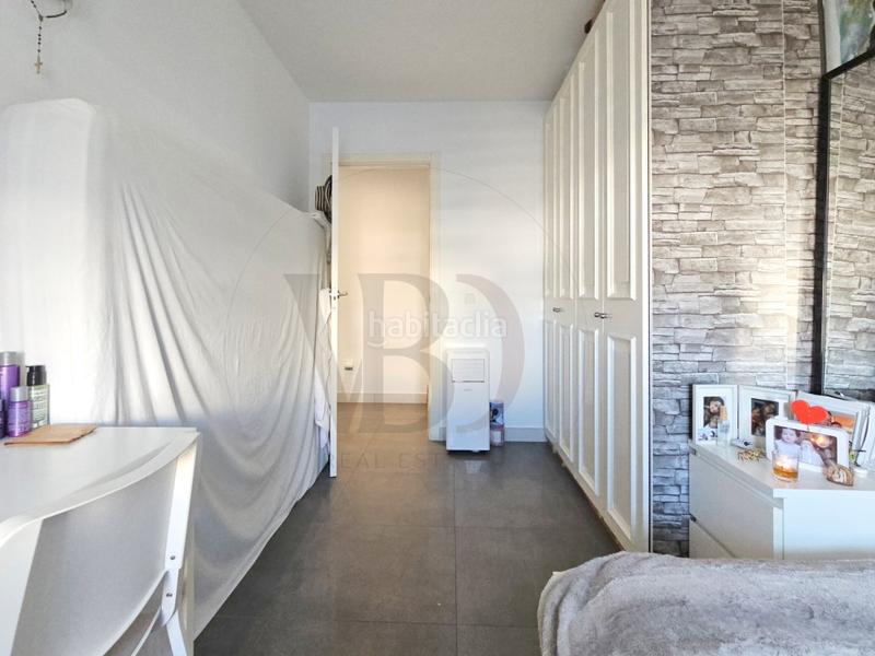 Foto b5fe9041-3a61-48cd-a7a4-c51a90d2e688. Apartament amb aparcament a Sant Antoni de Portmany