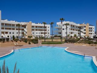 Lloguer Apartament  Carrer de sa punta des pinet. Bajo con doble terraza y vistas al mar