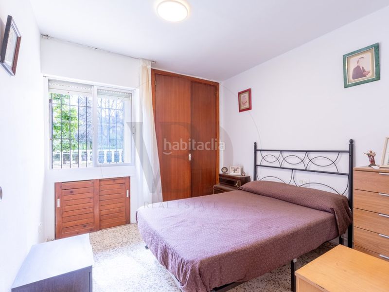 Foto e201b816-9312-4bd2-b8a1-a4d93936f0ad. Pis a Ses Figueretes - Platja d'en Bossa - Cas Serres Ibiza