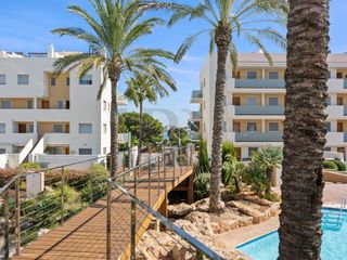 Apartament a Sant Agustí-Cala de Bou. Apartamento en planta baja de 3 dormitorios con jardín privado
