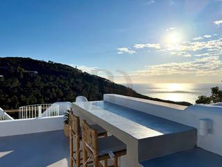 Location Appartement  Calle club robinson. Apartamento boho con rooftop y espectaculares vistas al mar en c